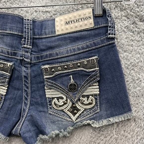Affliction Vikki Size 26 Cutoff Shorts Rhinestones Embellished Pockets Cowgirl - Picture 8 of 10